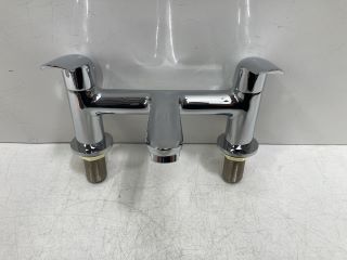 DECK MOUNTED BATH FILLER IN CHROME - RRP £265: LOCATION - R1