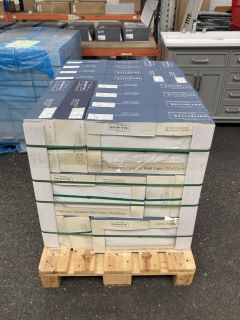PALLET OF 500 X 250MM WALL TILES IN WHITE MATT APPROX 58M2 - APPROX RRP £2640 (NOTE: HEAVY ITEM, SUITABLE MANPOWER & VEHICLE REQUIRED FOR COLLECTION): LOCATION - B2 (KERBSIDE PALLET DELIVERY)