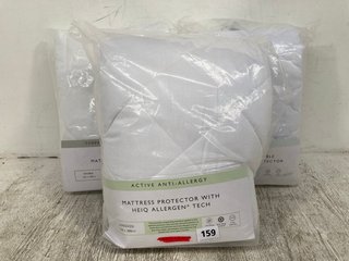 3 X ASSORTED JOHN LEWIS & PARTNERS MATTRESS PROTECTORS TO INCLUDE ACTIVE ANTI-ALLERGY KINGSIZE MATTRESS PROTECTOR WITH HEIQ ALLERGEN TECH: LOCATION - WA2