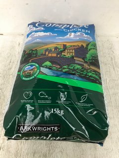 ARKWRIGHTS 15KG COMPLETE DRY DOG FOOD IN CHICKEN FLAVOUR - BBE: 01.2025: LOCATION - D9