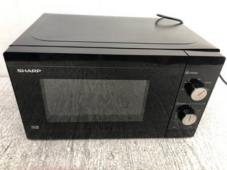 SHARP YC-MS01 MICROWAVE OVEN IN BLACK: LOCATION - D17