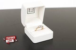 MOISSANITE LADY LYNSEY 9CT GOLD 1.00CT TOTAL MOISSANITE TRILOGY RING SIZE M - :RRP £549.00: LOCATION - BOOTH