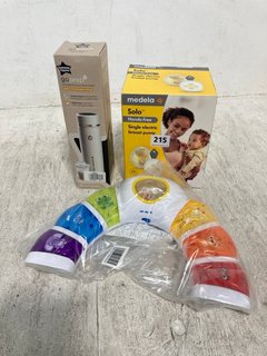 3 X ASSORTED BABY ITEMS TO INCLUDE MEDELA SOLO HANDS FREE SINGLE ELECTRIC BREAST PUMP: LOCATION - WA6