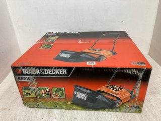 BLACK & DECKER 600W ELECTRIC LAWNMOWER WITH GRASS COLLECTION BAG: LOCATION - WA6
