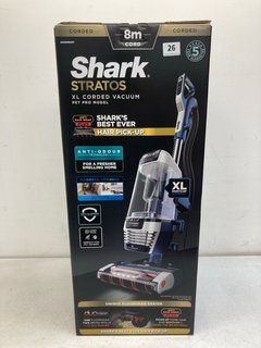 SHARK STRATOS XL CORDED VACUUM PET PRO MODEL WITH ANTI ODOUR TECHNOLOGY MODEL NO AZ3OOOUKT : RRP £399.00: LOCATION - BOOTH