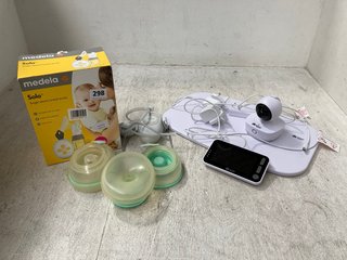 QTY OF ASSORTED BABY ITEMS TO INCLUDE MEDELA SOLO SINGLE ELECTRIC BREAST PUMP: LOCATION - WA10