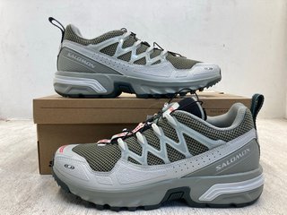 SALOMON ACS + OG TRAINERS IN SHADOW/METAL/URBAN CHIC UK SIZE 9.5 : RRP £145.00: LOCATION - BOOTH