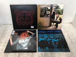 4 X ASSORTED VINYLS TO INCLUDE FALL OUT BOY TAKE THIS TO YOUR GRAVE: LOCATION - A14