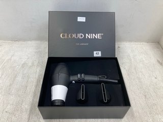 CLOUD NINE THE AIR SHOT HAIR DRYER IN BLACK/WHITE :RRP £159.00: LOCATION - BOOTH