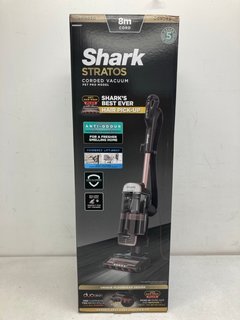 SHARK STRATOS CORDED VACUUM PET PRO MODEL WITH ANTI HAIR WRAP TECHNOLOGY : RRP £249.00: LOCATION - BOOTH