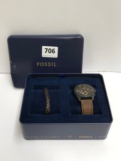 FOSSIL MACHINE MENS LEATHER WATCH GIFT SET IN DARK BROWN - RRP £219.99: LOCATION - A1