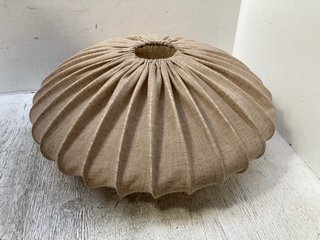 LARGE PLEATED LAMPSHADE IN BEIGE: LOCATION - B6