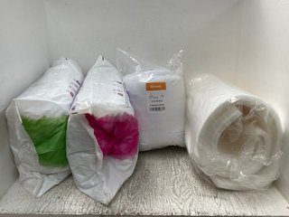 QTY OF ASSORTED BEDDING ITEMS TO INCLUDE SLUMBERDOWN PERFECT FOR COSY NIGHTS 2 PACK PILLOWS: LOCATION - B10