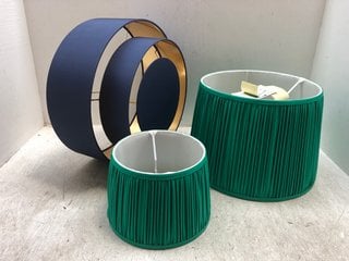 3 X LAMPSHADES TO INCLUDE GREEN PLEATED FABRIC SHADES IN SMALL/LARGE SIZE TO ALSO INCLUDE ROYAL BLUE SHADE: LOCATION - AR3