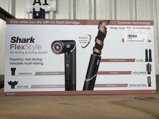 SHARK FLEX STYLE AIR STYLING AND DRYING SYSTEM RRP - £270: LOCATION - A2