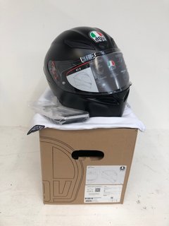 AGV K1 S MOTORCYCLE HELMET IN MATTE BLACK SIZE: M RRP - £128: LOCATION - WHITE BOOTH