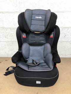 NANIA CHILDRENS CAR SEAT IN BLACK AND GREY: LOCATION - BR21
