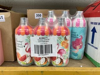 (COLLECTION ONLY) QTY OF ASSORTED BATH PRODUCTS TO INCLUDE BAYLIS & HARDING BEAUTICOLOGY TROPICAL COCKTAIL BATH FOAM 500ML: LOCATION - BR9
