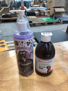 (COLLECTION ONLY) 2 X ASSORTED PET ITEMS TO INCLUDE BUGALUG 4 IN 1 DOG SHAMPOO AND 4 PAWS RAW LIQUID GLUCOSAMINE FOR PETS 500ML: LOCATION - B7