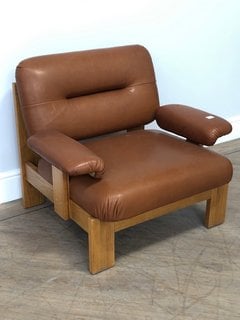 HORTON ARMCHAIR IN CHESTNUT LEATHER RRP - £2995: LOCATION - D1