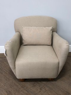 CLAUDIA ARMCHAIR IN FLAX WASHED LINEN: LOCATION - D2