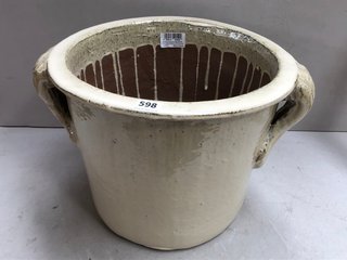 (COLLECTION ONLY) SMALL PLANTER IN OATMEAL: LOCATION - CR3