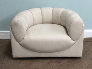 CLOVER ARMCHAIR IN IVORY FABRIC RRP - £1695: LOCATION - D1