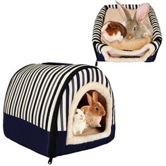 QTY OF ASSORTED ITEMS TO INCLUDE SMALL ANIMAL BED FOR GUINEA PIGS, RABBITS. GREY. : LOCATION - C RACK
