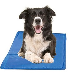 17 X GUILTY GADGETS DOG CAT COOLING GEL MAT BED SUMMER HEAT RELIEF NON-TOXIC CUSHION PAD 40X50CM FOR PETS - TOTAL RRP £118: LOCATION - E RACK