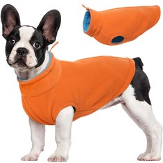QTY OF ASSORTED ITEMS TO INCLUDE DOG FLEECE ORANGE FOR SMALL,MEDIUM AND LARGE DOGS: LOCATION - G RACK