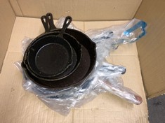 QTY OF ITEMS TO INCLUDE NUOVVA 12 INCH CAST IRON SKILLET: LOCATION - C