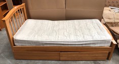 SINGLE BED WITH MATTRESS AND 2 DRAWERS: LOCATION - FURNITURE(COLLECTION OR OPTIONAL DELIVERY AVAILABLE)