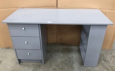 GREY DESK WITH 3 DRAWERS: LOCATION - FURNITURE(COLLECTION OR OPTIONAL DELIVERY AVAILABLE)