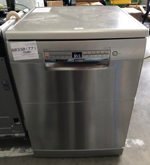 BOSCH SERIE 2 FREESTANDING DISHWASHER MODEL SMS2HVI66G RRP £449: LOCATION - WHITE GOODS(COLLECTION OR OPTIONAL DELIVERY AVAILABLE)