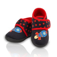 14 X FUNCOO PLUS BOYS GIRLS WINTER SLIPPERS KIDS SLIPPER WITH WARM LINING, HIGH-TOP INDOOR OUTDOOR PREWALKER ANTI-SLIP HOUSE SLIPPER SHOES - TOTAL RRP £123: LOCATION - F RACK