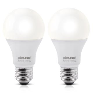 QTY OF ASSORTED ITEMS TO INCLUDE DICUNO DUSK TO DAWN SENSOR BULB E27, 60W EQUIVALENT RRP £442: LOCATION - K