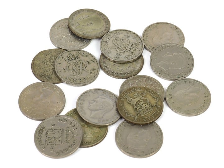 Selection of Copper George V, George VI and Elizabeth II Sixpence Coins (VAT Only Payable on Buyers Premium)
