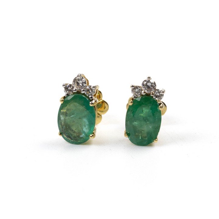 18K Yellow 4.00ct Emerald and 0.30ct Diamond Stud Earrings, 1.4x0.7cm, 4.4g.  Auction Guide: £600-£800 (VAT Only Payable on Buyers Premium)