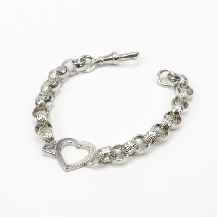 Silver Patterned Belcher Bracelet with Heart, 18cm, 14.7g (VAT Only Payable on Buyers Premium)