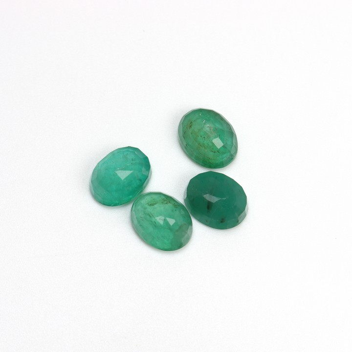 7.85ct Emerald Faceted Oval-cut Parcel of Gemstones, 9x7mm.  Auction Guide: £200-£300