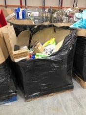 PALLET OF ASSORTED ITEMS TO INCLUDE QTY OF KLEENEX TISSUE BOX (COLLECTION OR OPTIONAL DELIVERY) (KERBSIDE PALLET DELIVERY)