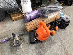 QTY OF ASSORTED ITEMS TO INCLUDE 12KG PHOENIX FITNESS DUMBELL (COLLECTION OR OPTIONAL DELIVERY)