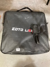 EOTO LIGHT RING LIGHT TO INCLUDE ROXI CORDLESS MICROPHONE (COLLECTION OR OPTIONAL DELIVERY)