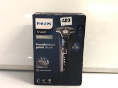 PHILIPS 5000 SERIES WET & DRY SHAVER TO INCLUDE HOMEDICS REFRESH HYDRAFACIAL CLEANSER (DELIVERY ONLY)