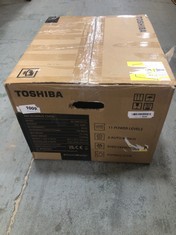 TOSHIBA 800W MICROWAVE OVEN - MODEL NO. ML-EM23P(SS) (DELIVERY ONLY)