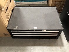 3 DRAWER MIDDLE TOOL CHEST IN BLACK - ITEM CODE. 574118 (COLLECTION OR OPTIONAL DELIVERY)