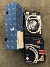 APPROX 7 X ASSORTED BATHROOM ITEMS TO INCLUDE GROHE SILVERFLEX 1/2'' X 1/2'' X 1500MM SHOWER HOSE (COLLECTION OR OPTIONAL DELIVERY)