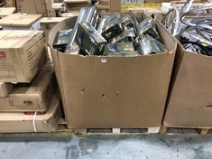 PALLET OF ASSORTED ITEMS TO INCLUDE QTY OF FP30 FOOT PACK - MODEL NO. (COLLECTION OR OPTIONAL DELIVERY) (KERBSIDE PALLET DELIVERY)