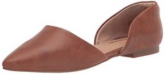 12 X ESSENTIALS WOMEN'S D'ORSAY FLAT BALLET, TAN, 9 UK. (DELIVERY ONLY)