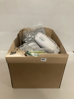 BOX OF ASSORTED ITEMS TO INCLUDE MATTRESS PROTECTOR